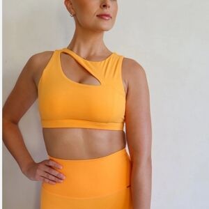 Cleo Harper Quinn Bralet California XS US 4 Orange Cutout with Open Back